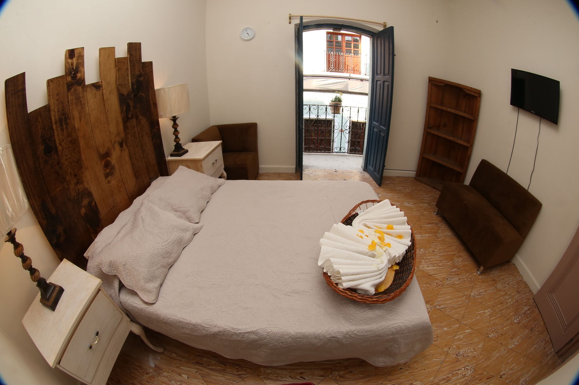 Hostel Punto 72 غواناخواتو المظهر الخارجي الصورة